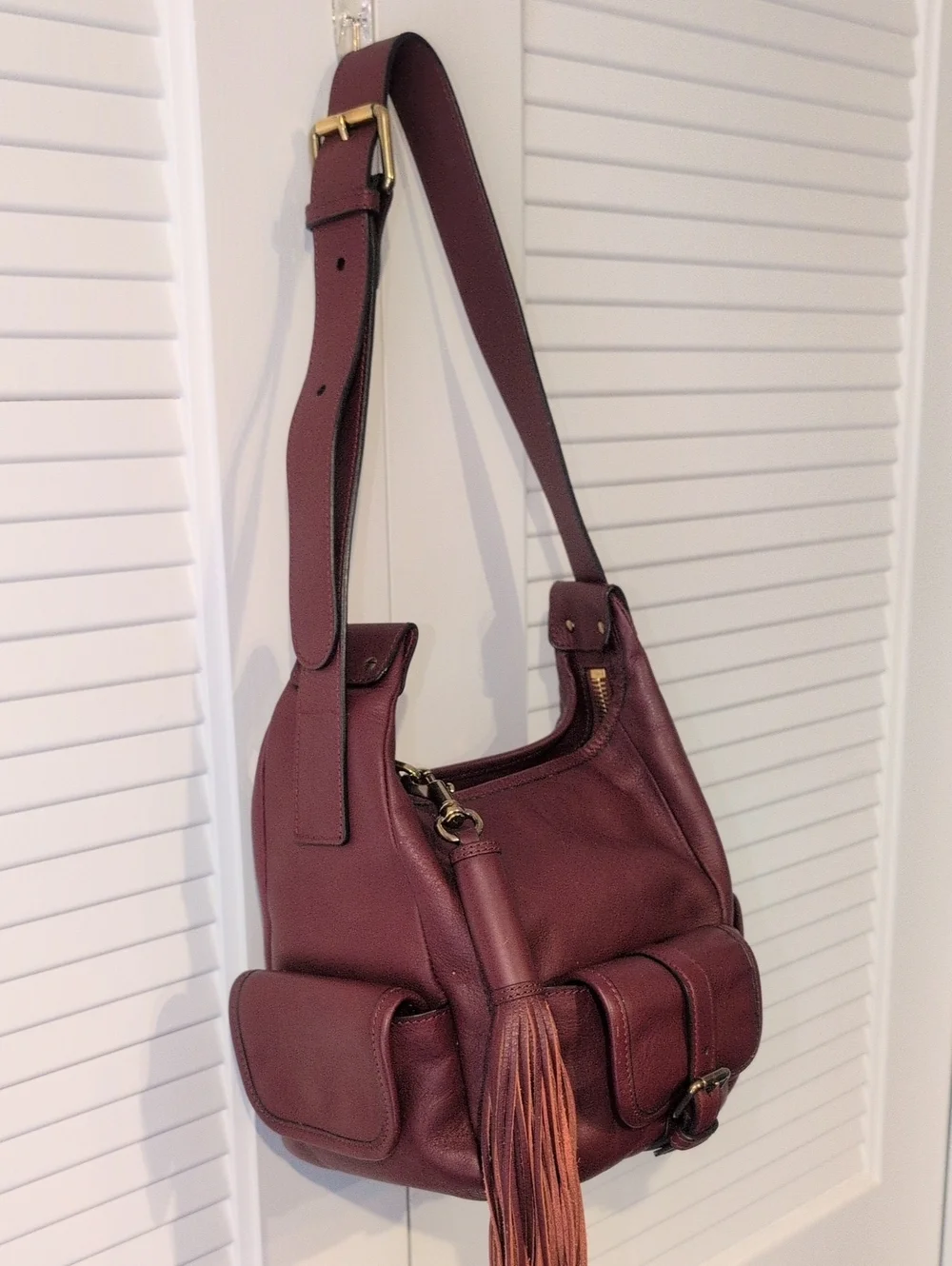 Chloe Gabby Leather Hobo Shoulder Bag with Tassel - Picture 4 of 16